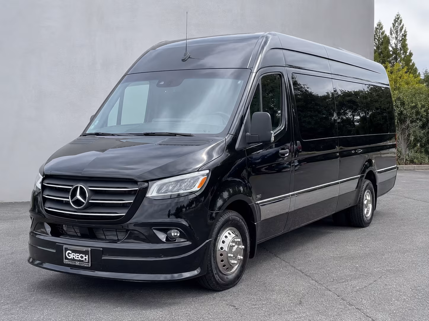 ann arbor 15 passenger sprinter van